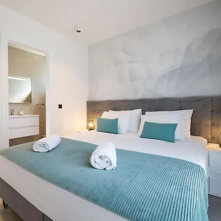 Magic Sky 1 By Interhome