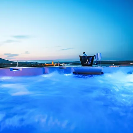 Magic Sky 1 By Interhome *