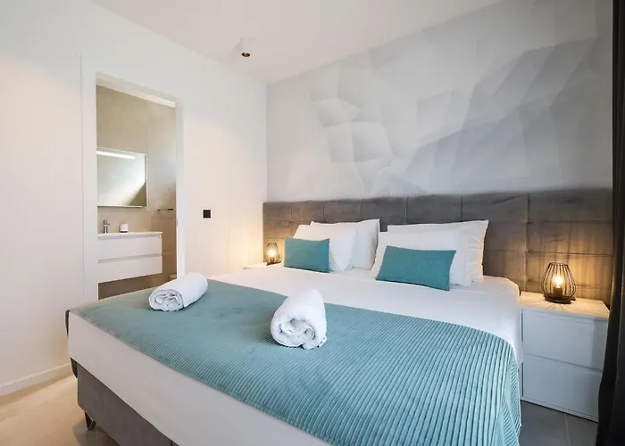 Magic Sky 1 By Interhome