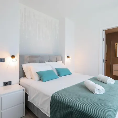 Magic Sky 1 By Interhome Vila