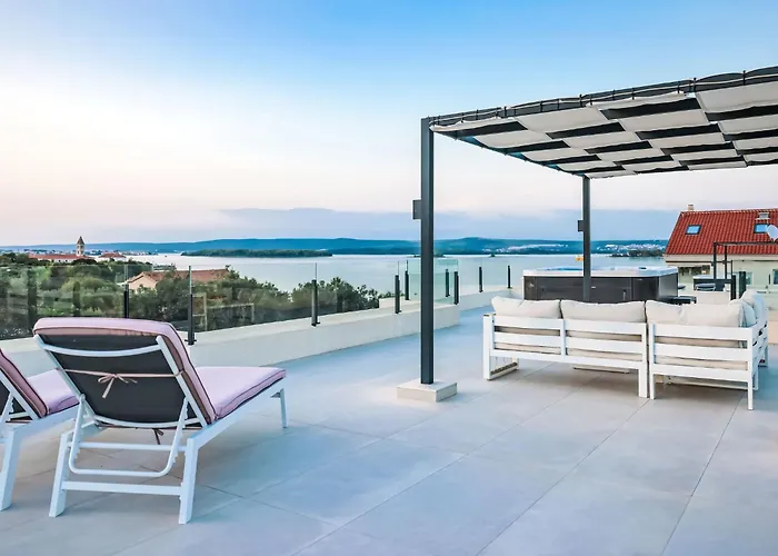 Magic Sky 1 By Interhome